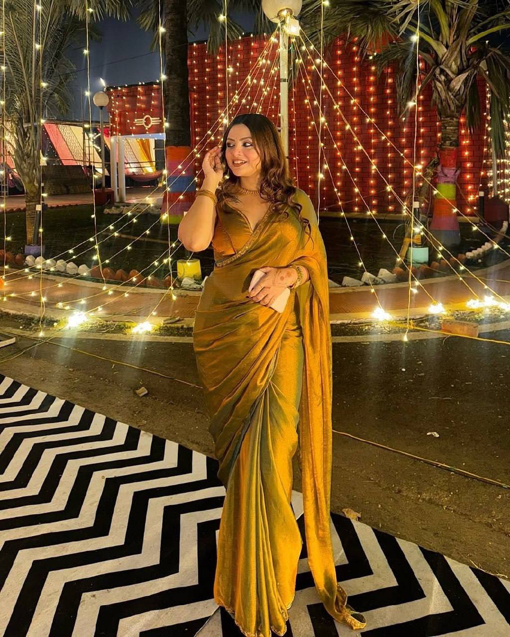 Frandy crush fabric katdana moti lace border Saree
