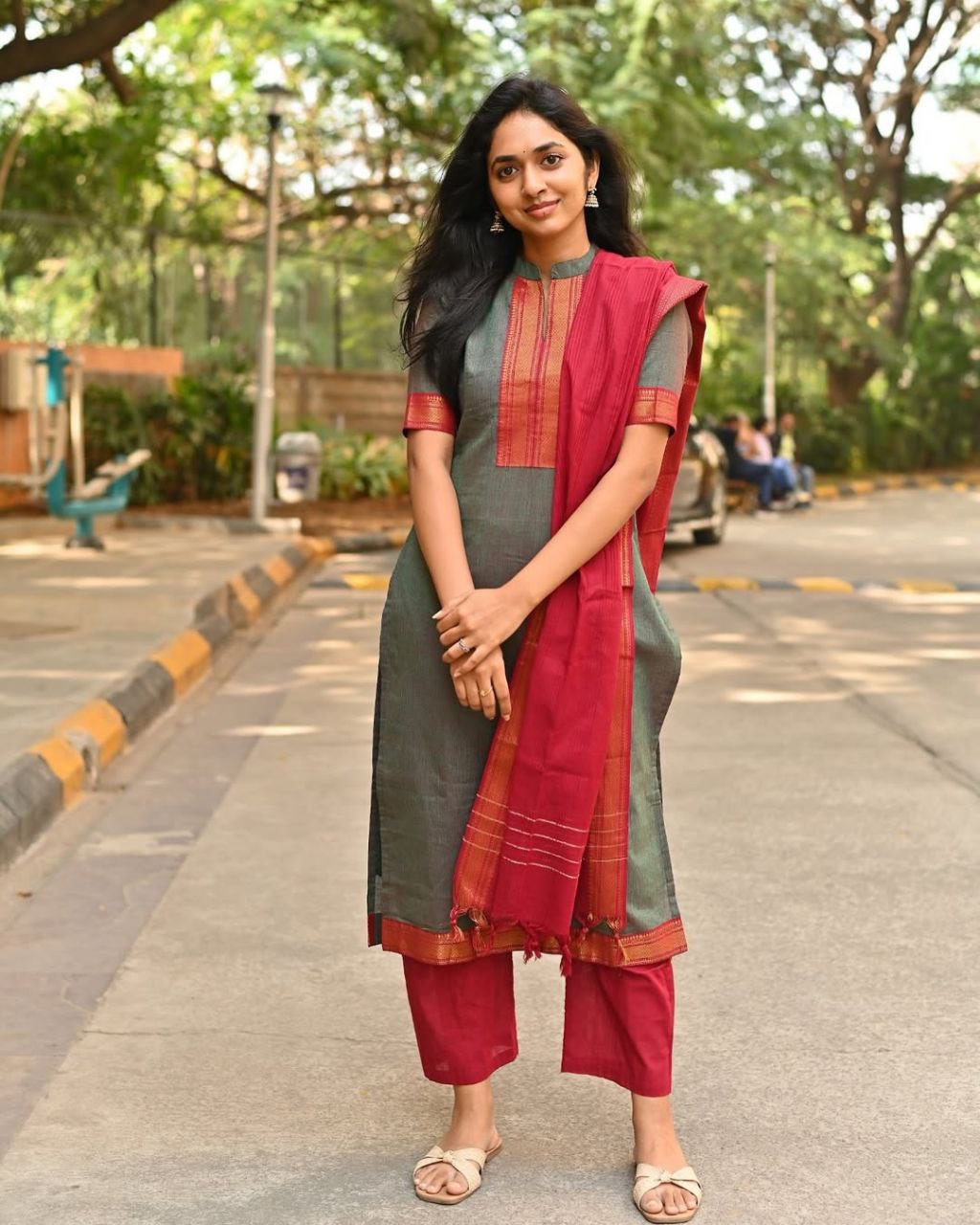 NEW ARIVELLS KAIRA SUIT SET