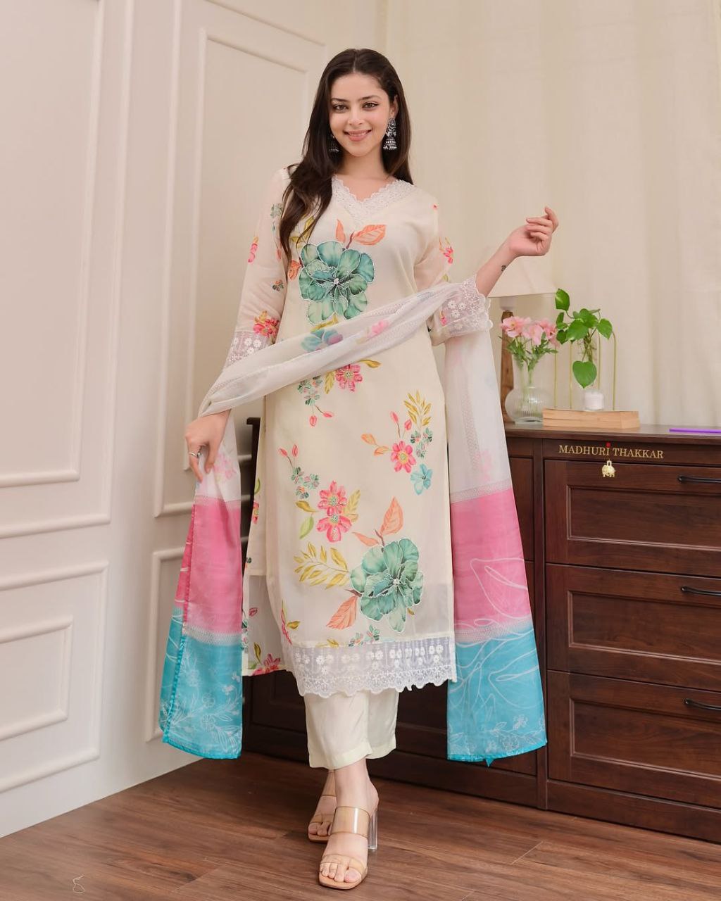 Reshmi Orgenza Dupatta Pant Set